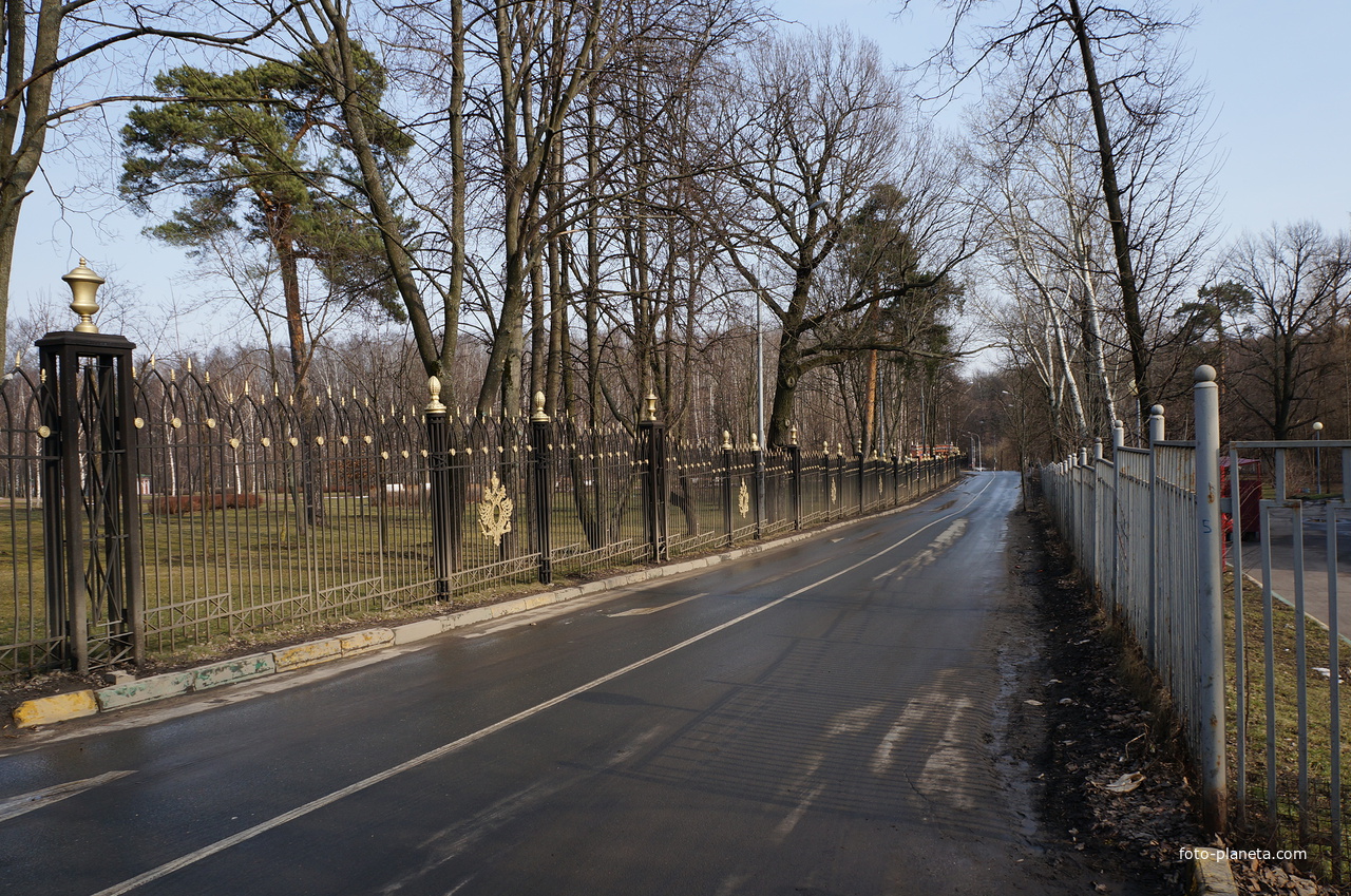 Улица 3-я Радиальная