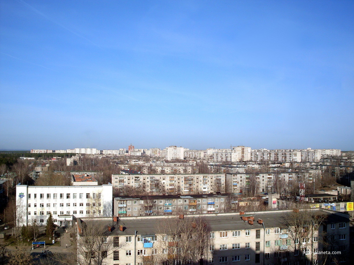 Утренний город с высотки на ул. Терешковой