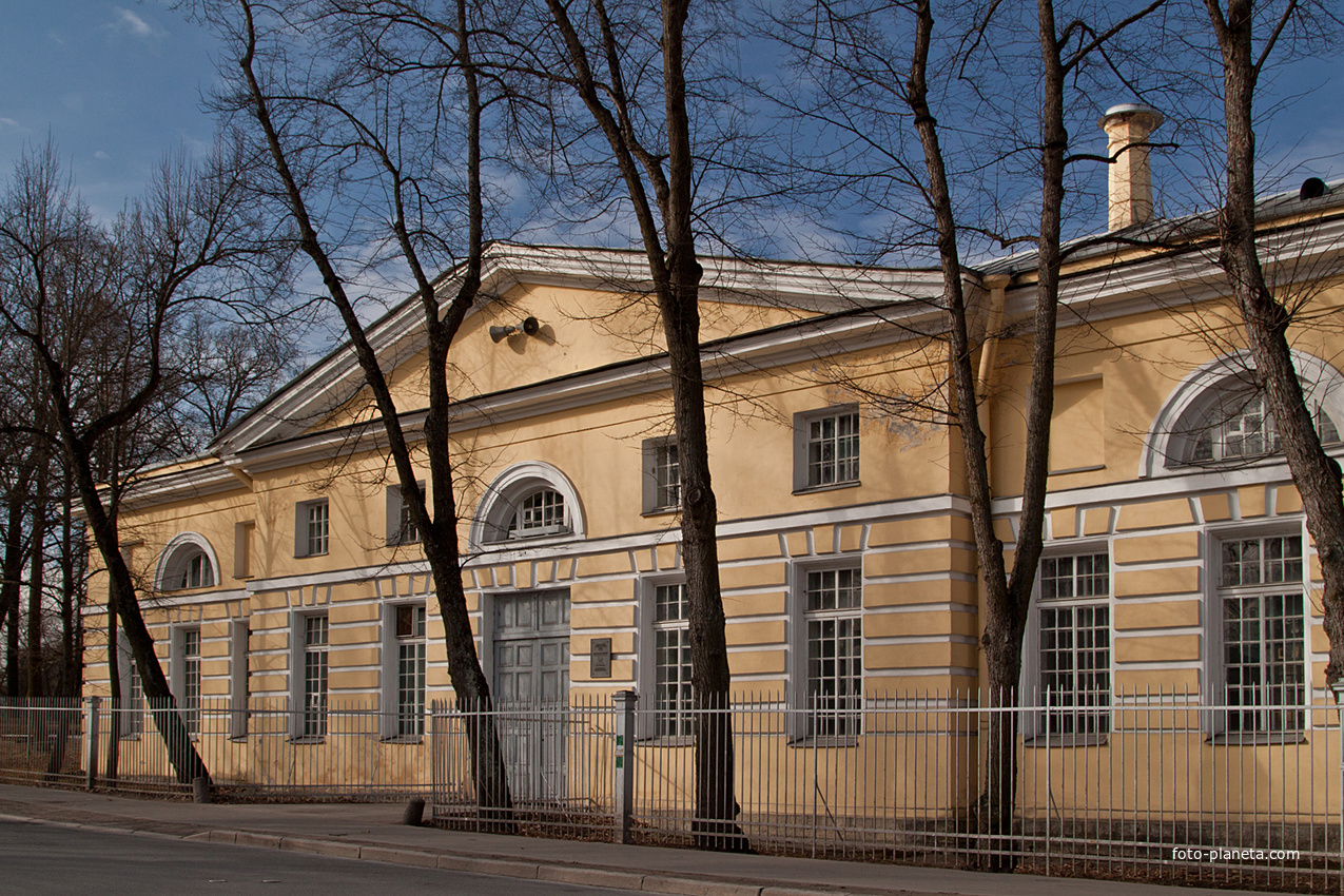 Кухонный корпус