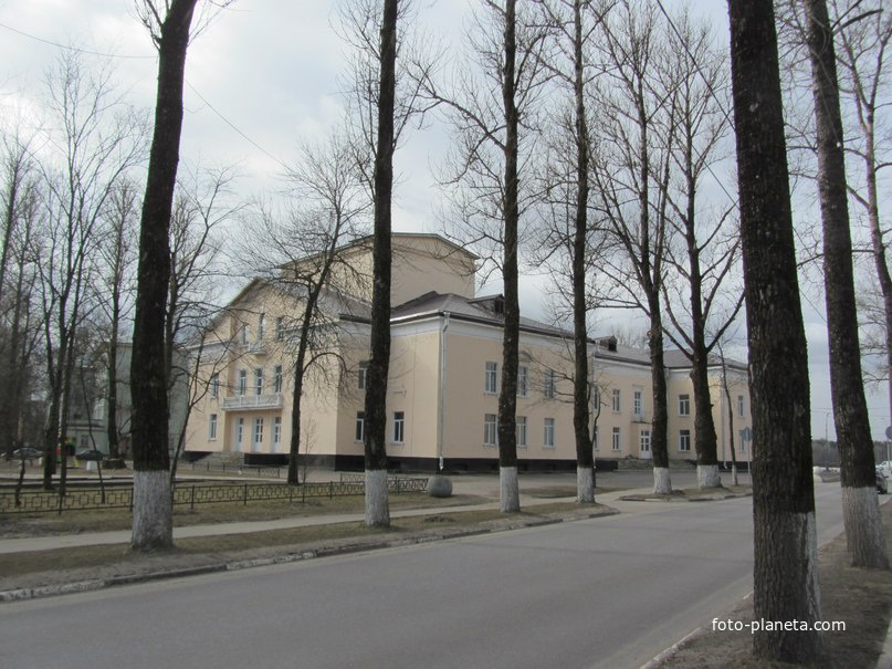 Дом Культуры, другой ракурс