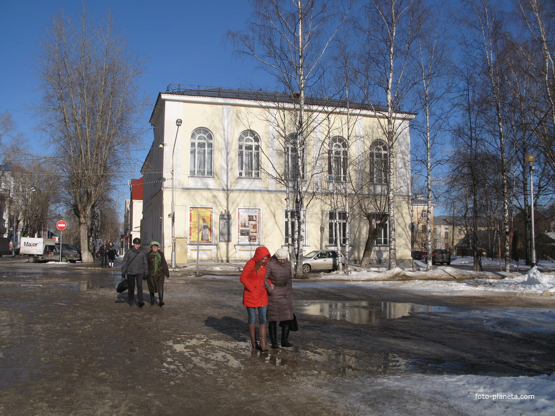 Сыктывкар 2014 - ул. Коммунистическая