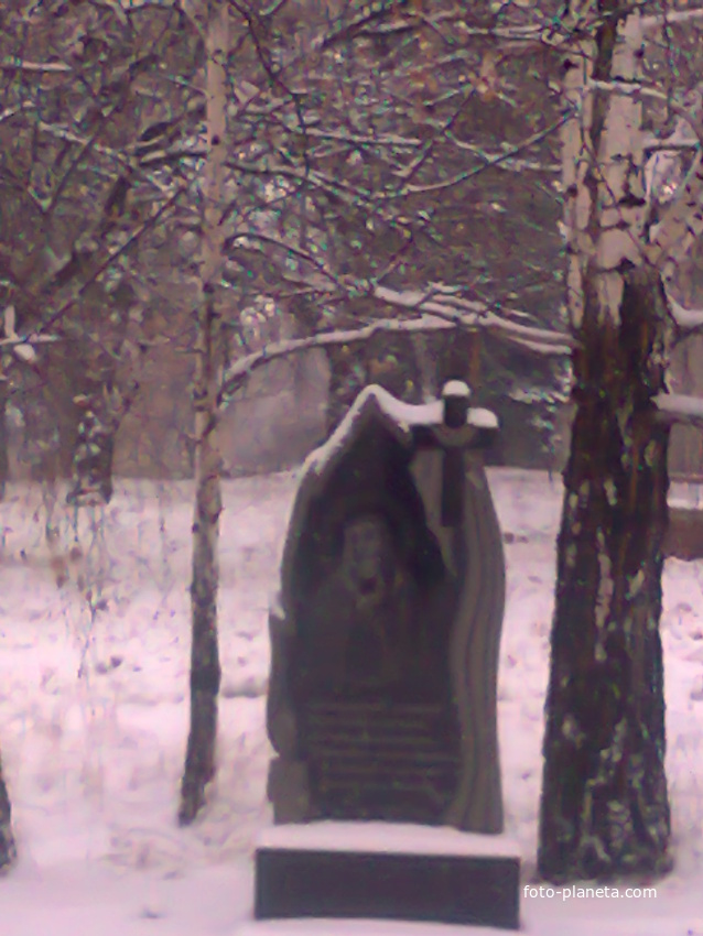 Памятник погибшим шахтерам в п. Новоэкономическое