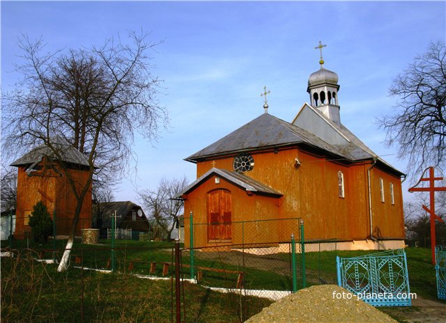 Дерев’яна церква святих Кузьми і Дем’яна
