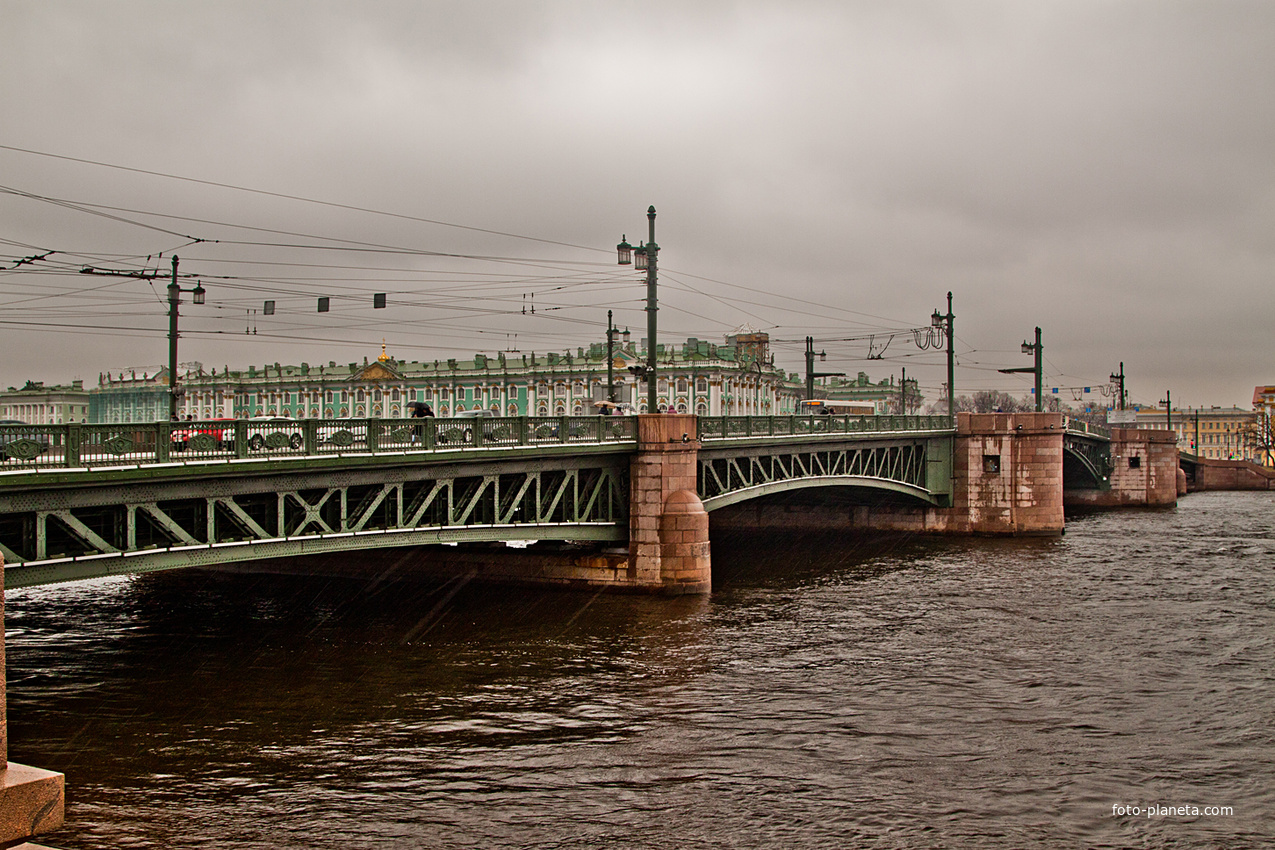 Дворцовый мост