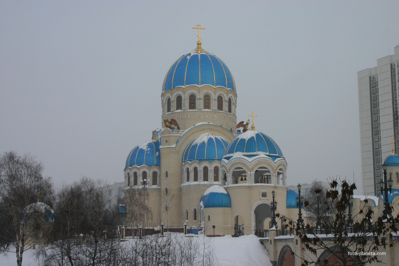 Свято-Троицкий храм в Орехово-Борисово