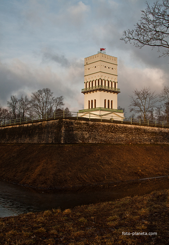 Белая башня