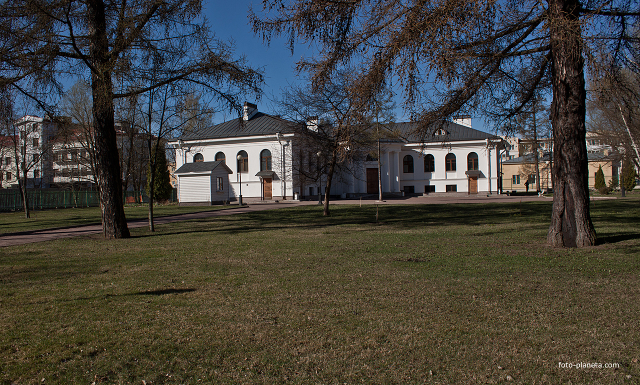 На территории Софийского собора