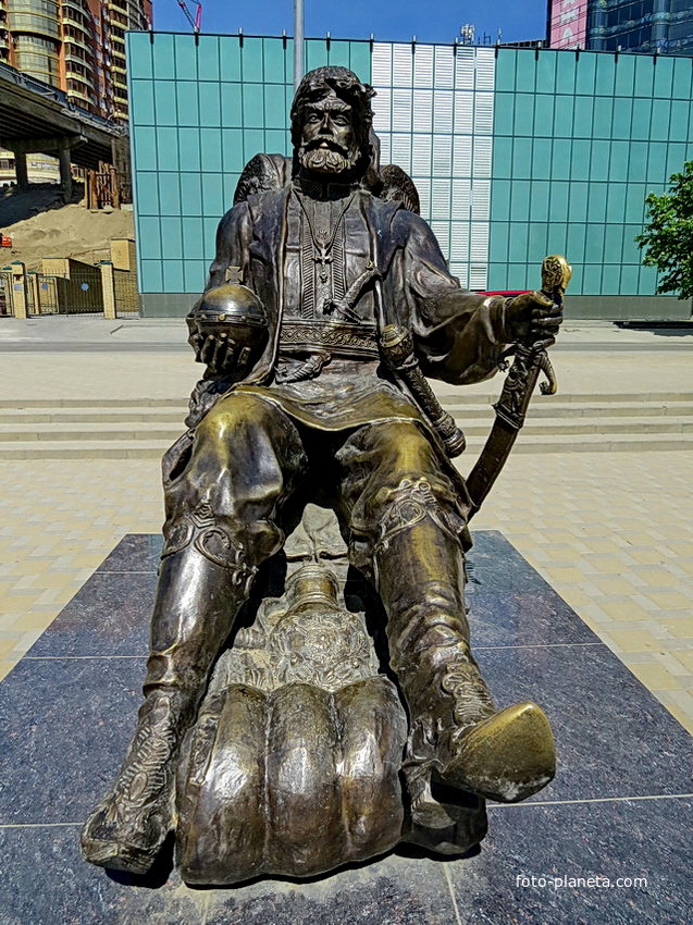 Ростов-набережная, Скульптурная композиция &quot;Дон-батюшка&quot;