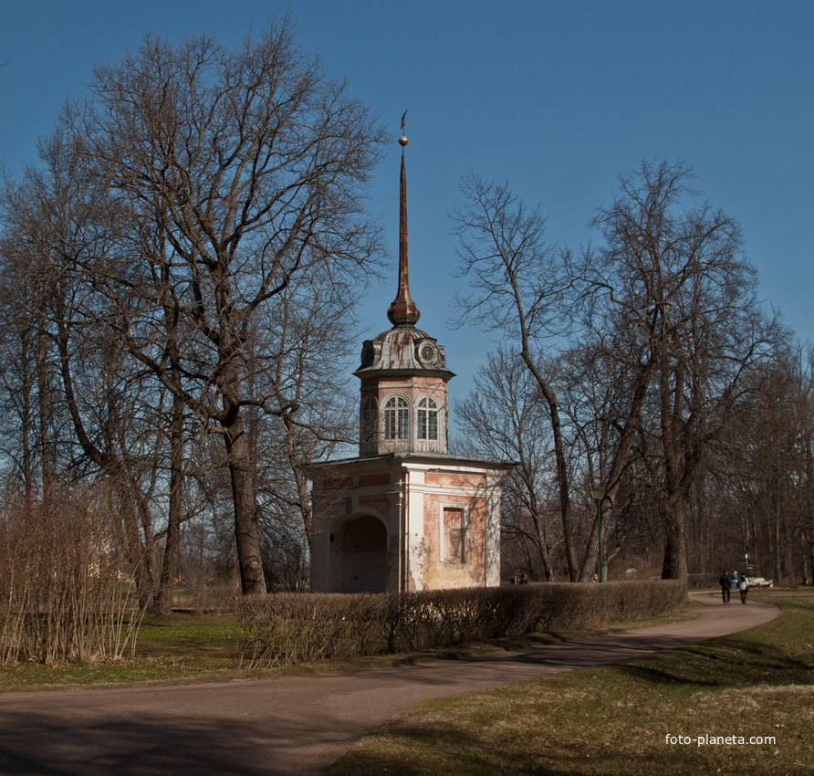 Въездные ворота в крепость Петерштадт