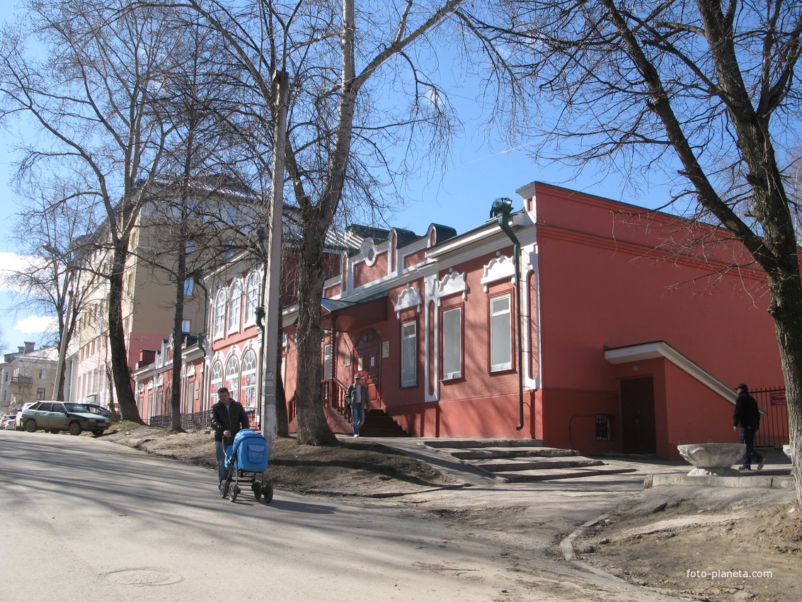 Сыктывкар 2014 - ул. Коммунистическая