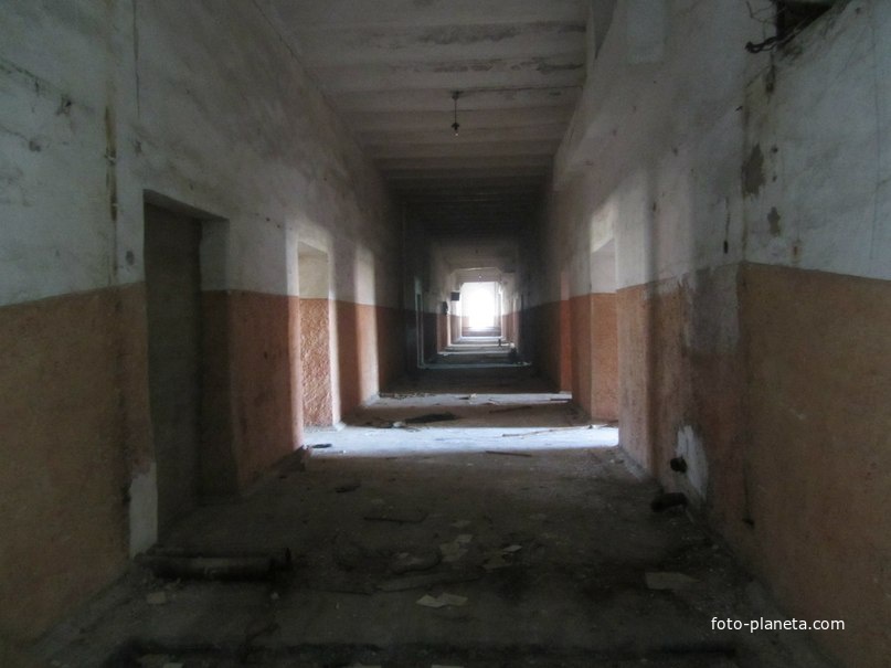 Территория Аракчеевских казарм, коридор внутри помещения