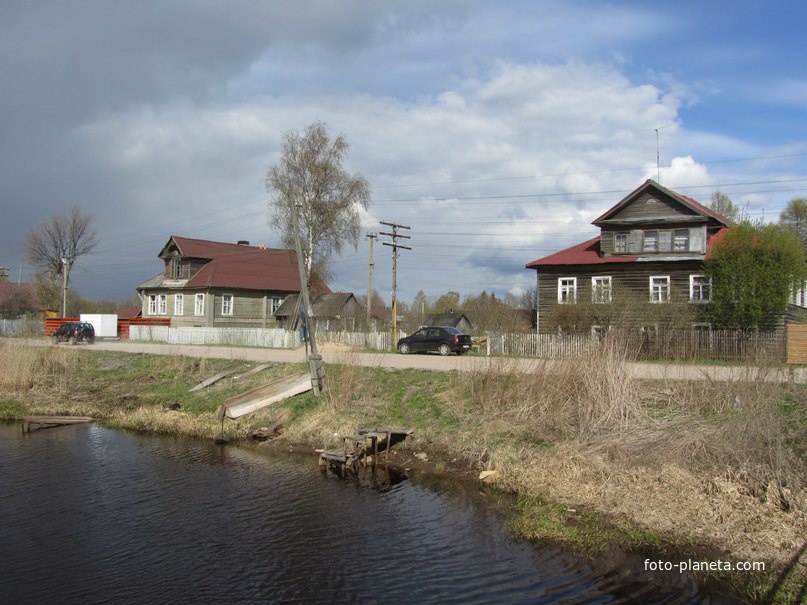 Лаврово, Староладожский канал