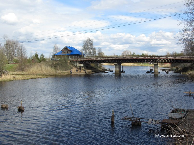 Лаврово, мост