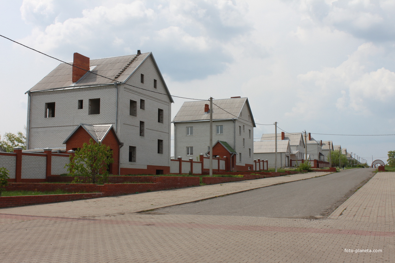 Комсомольский. Ул. 5 августа.