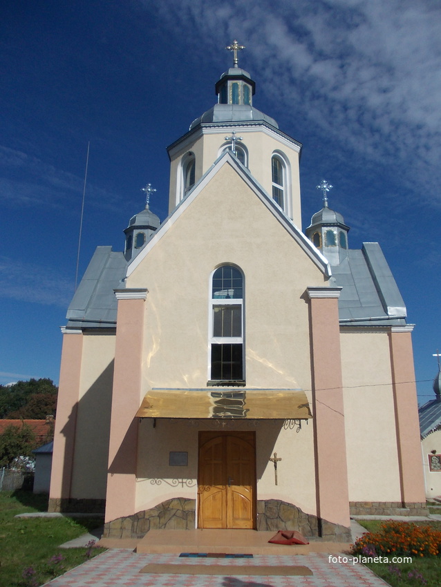 фасад греко-католической церкви