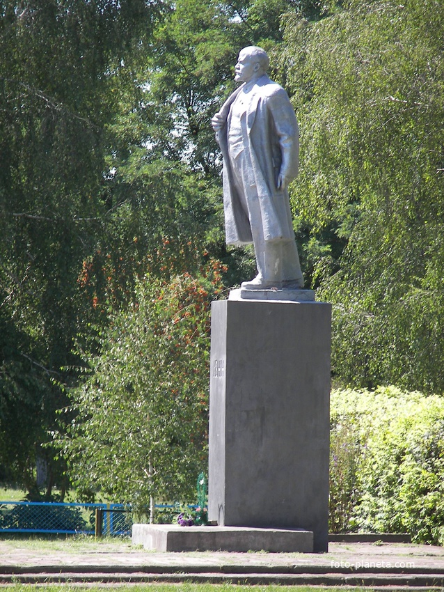 памятник Леніну