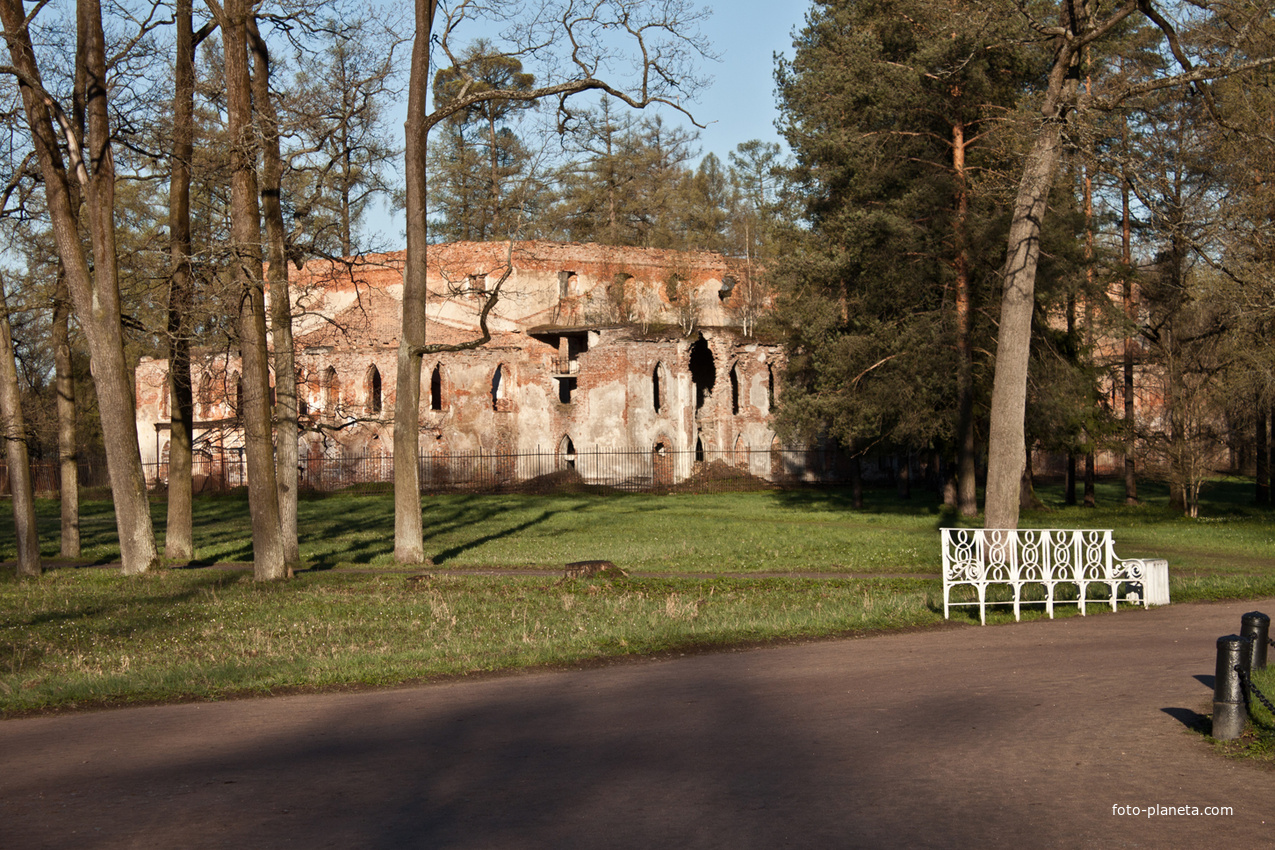 Руины Китайского театра