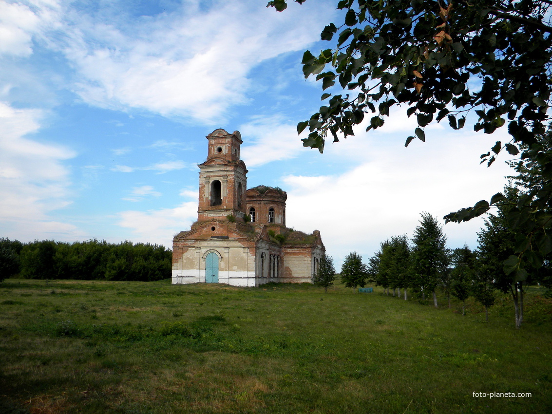 Заброшенный Покровский храм