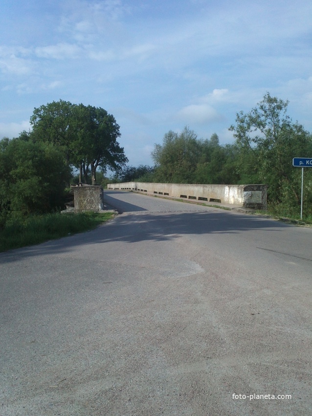 Мост через реку Прохладная в пос. Светлое.