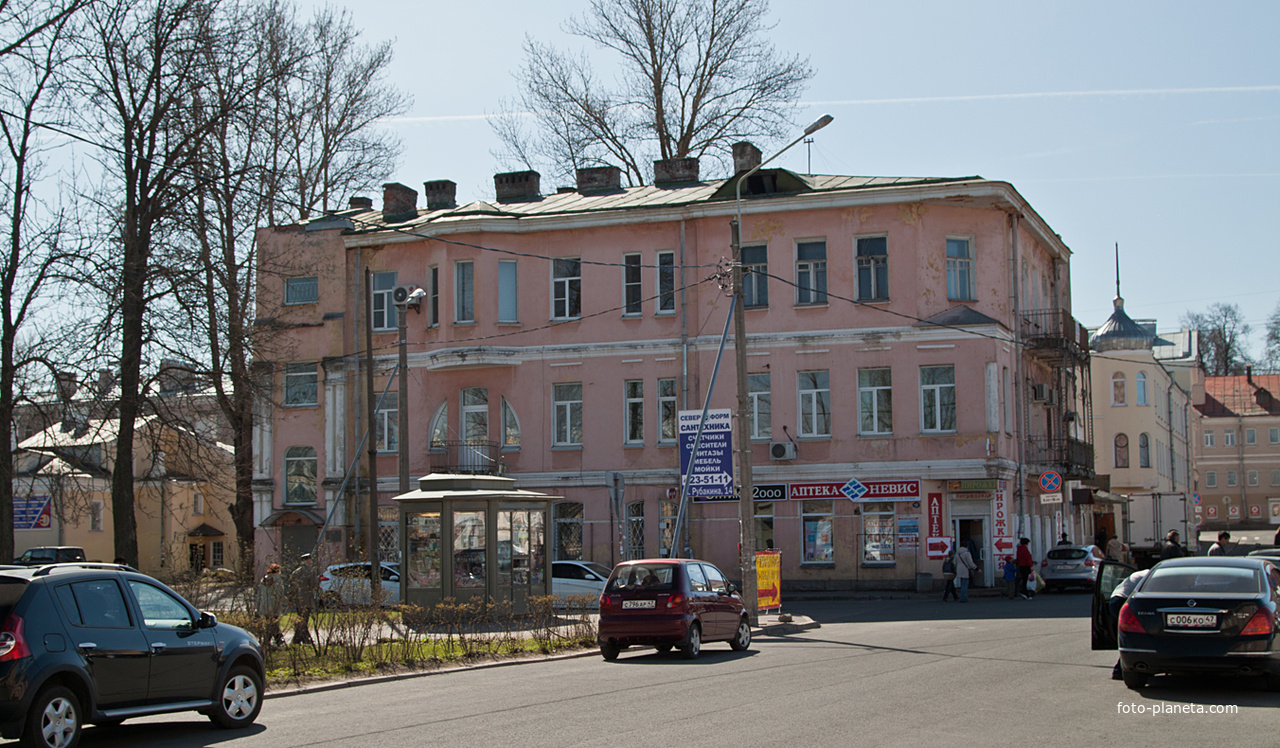 Улица Петербургская