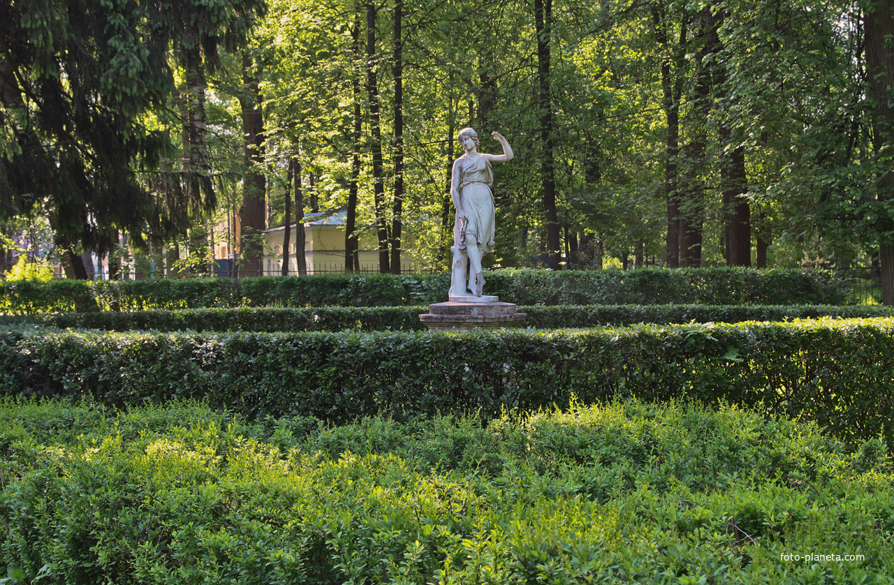 Павловский парк