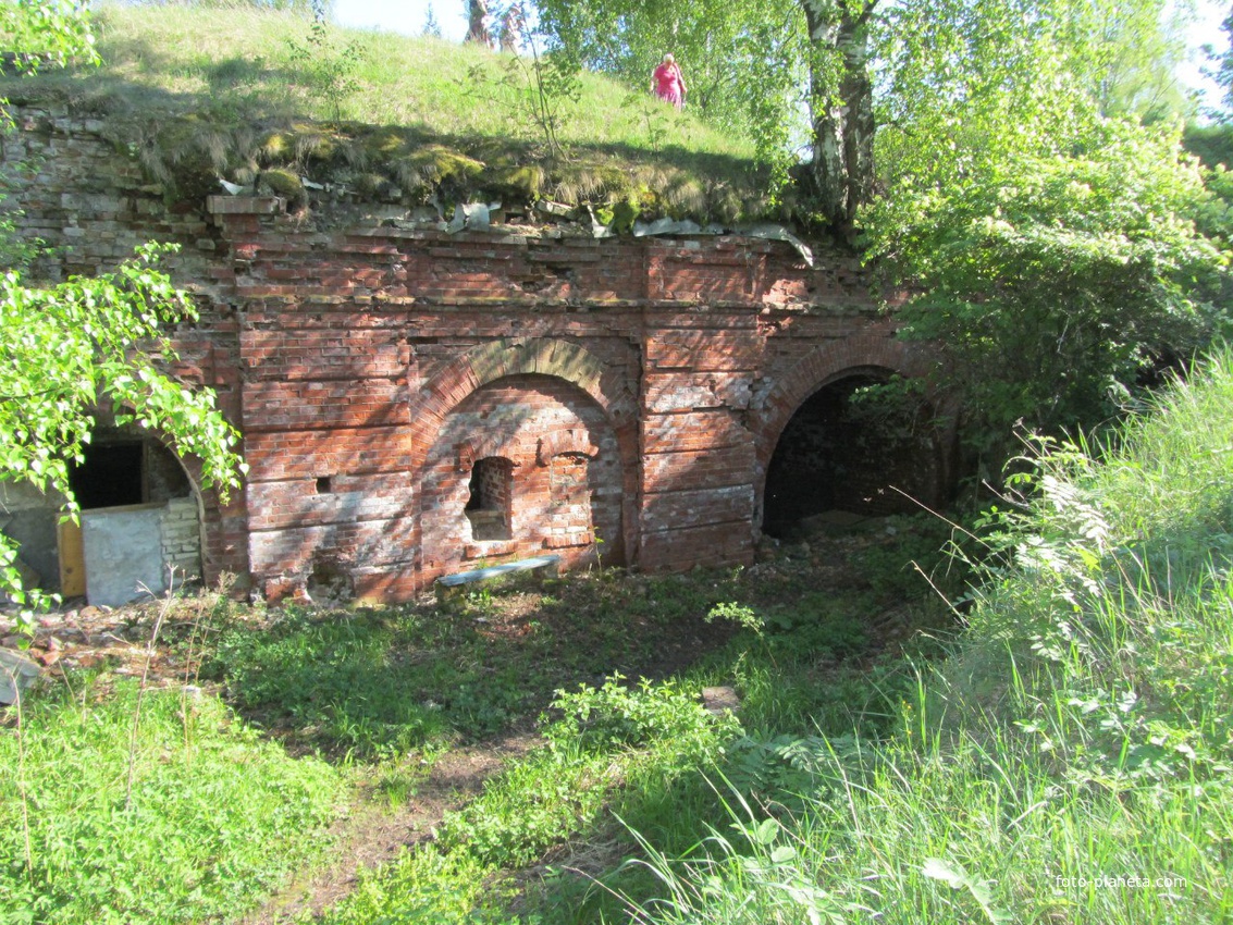 остатки старинной крепости Тронзунд в г. Высоцке