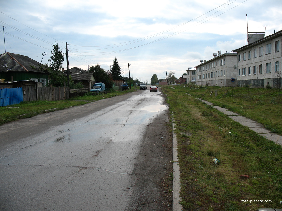 Петрово,центральная улица