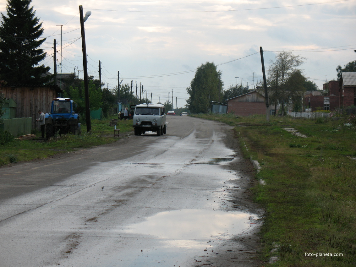 Петрово,центральная улица