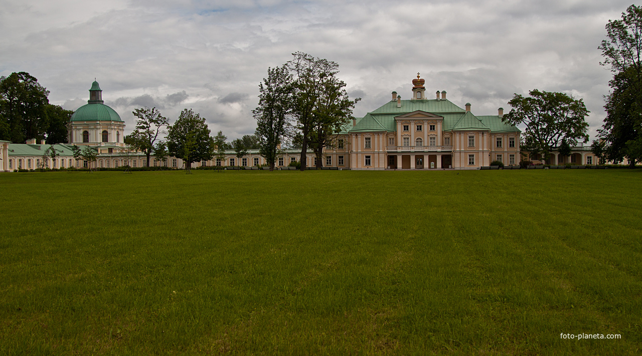 Большой Меншиковский дворец