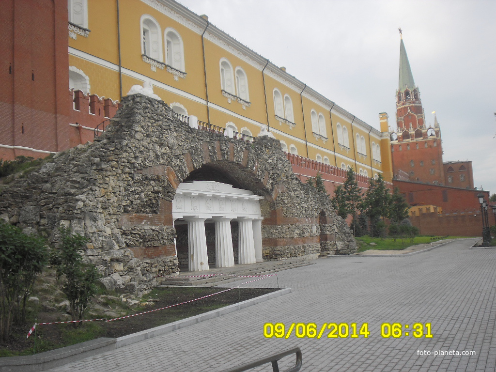 в Александровском саду