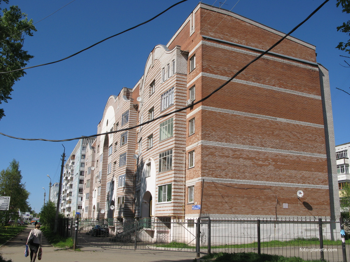 Сыктывкар 2014 - Октябрьский проспект