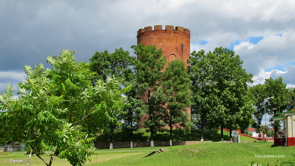 Каменецкая башня (Белая Вежа) XIII в.
