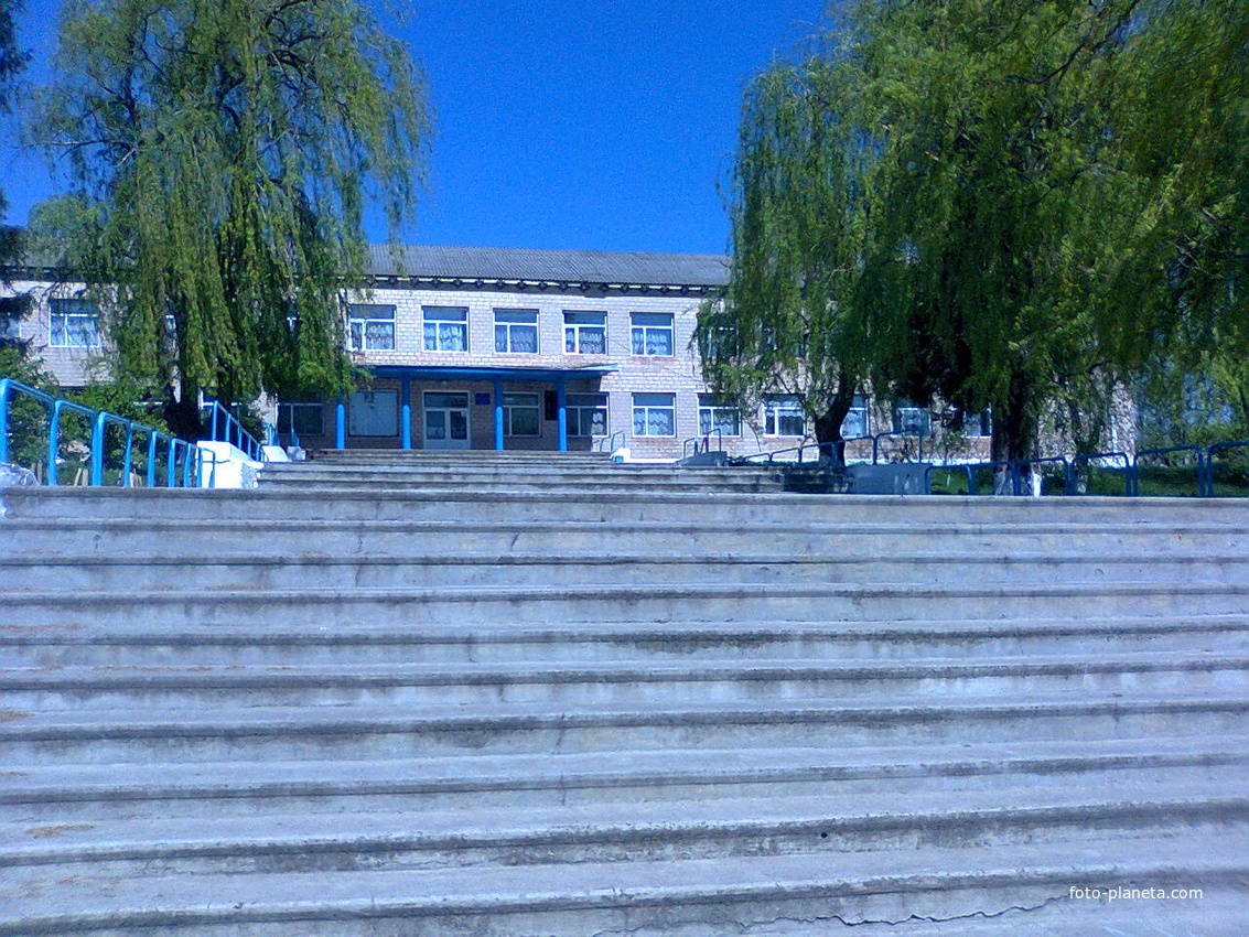 Школа в Осіївці