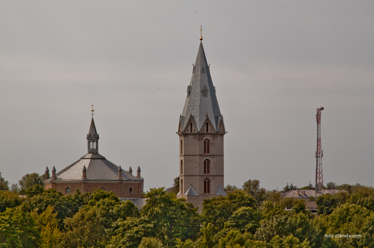 Вид на католическую церковь