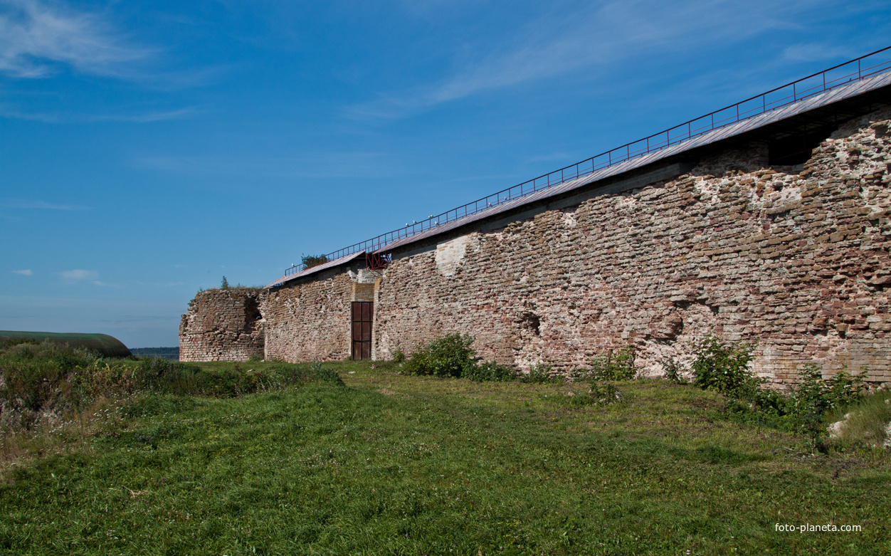 На острове Ореховом