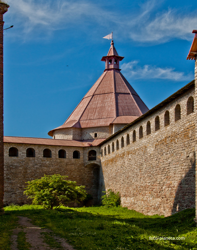 Вид на Головкину башню