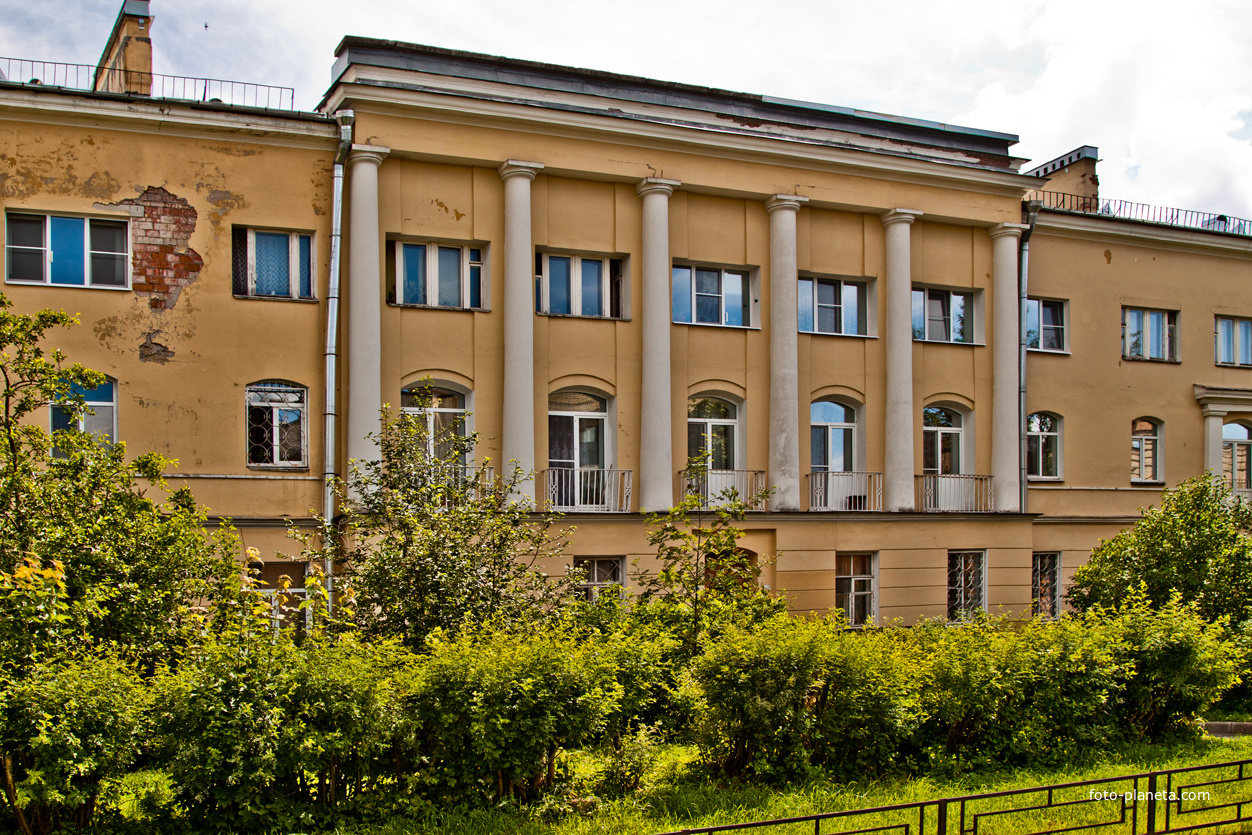 Улица Слуцкая, 4