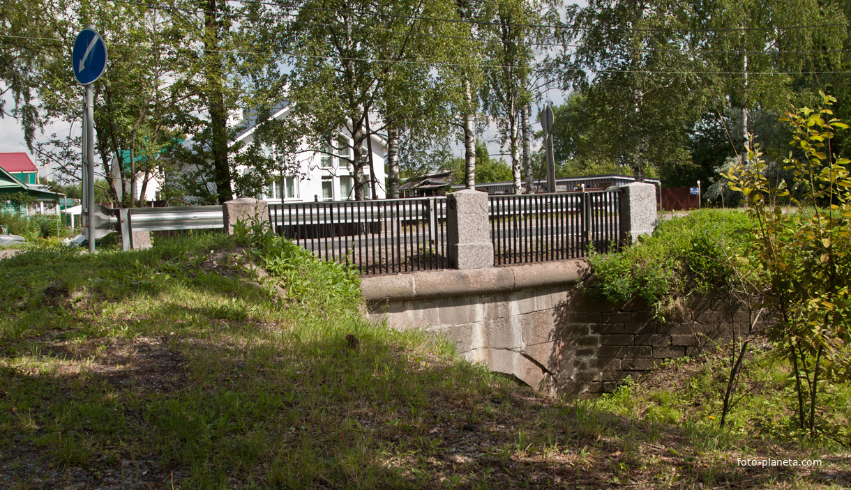 Мост на Московском шоссе