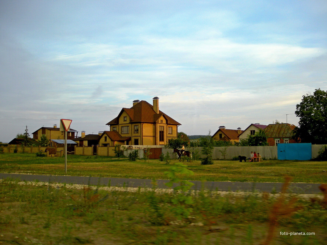 На улице поселка Маслова Пристань