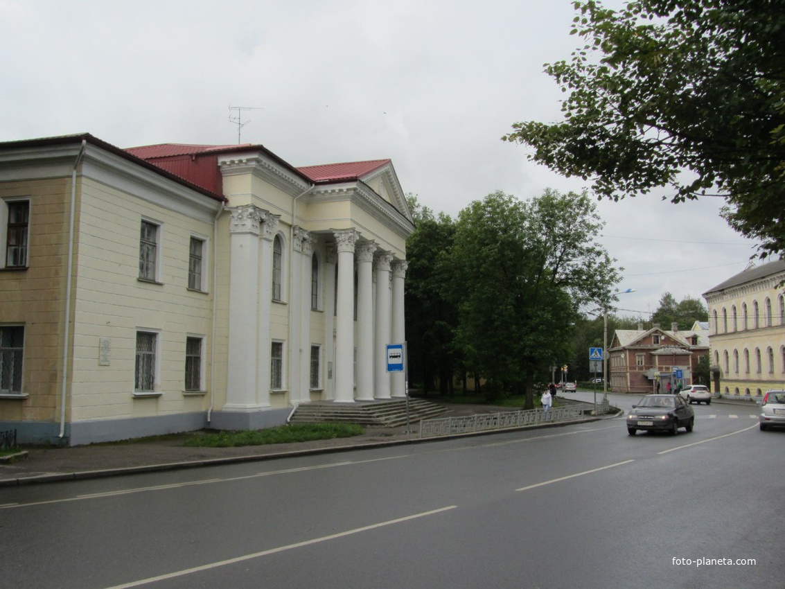 ул. Чкалова