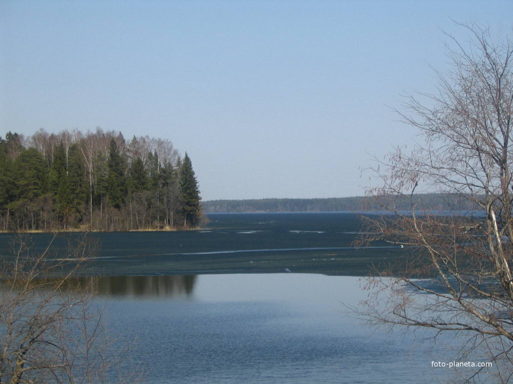 Валдайское озеро весна 2006