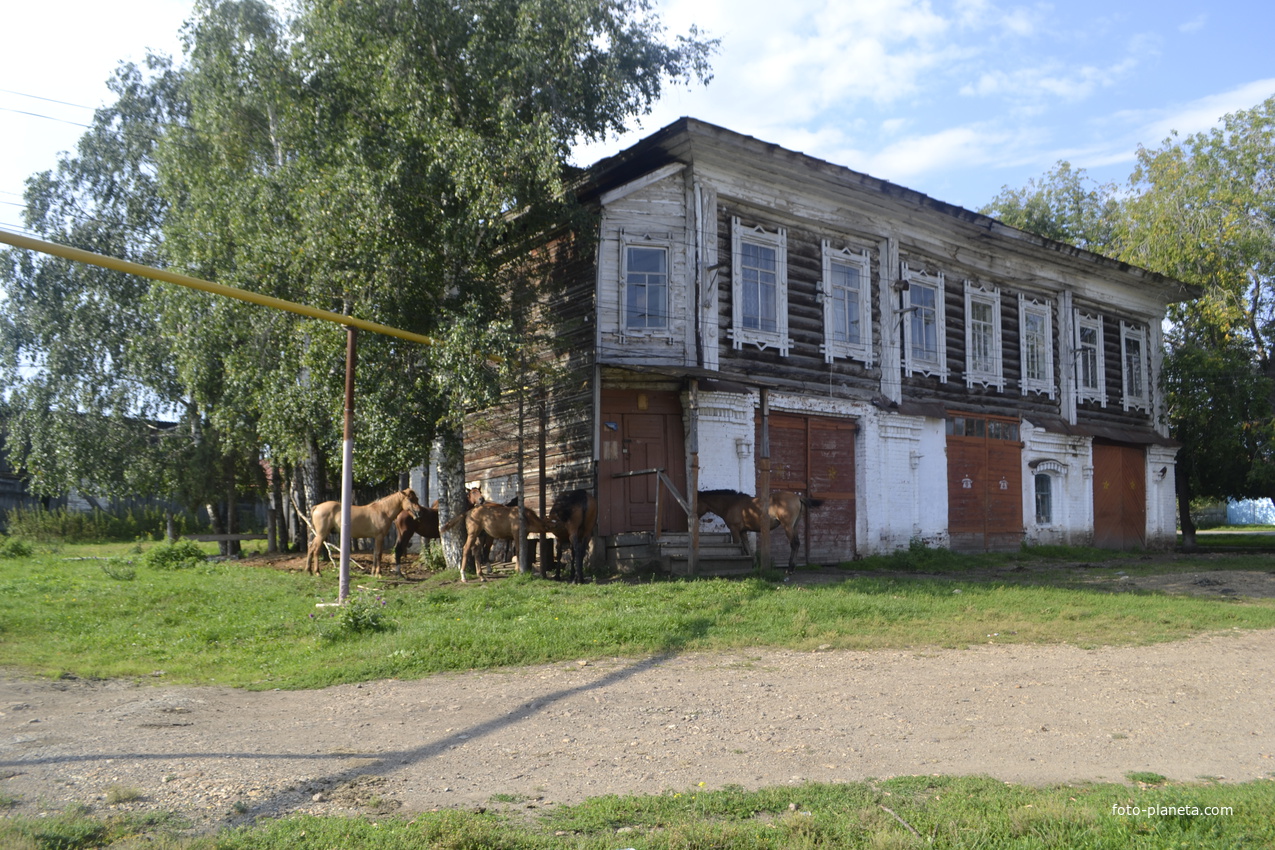 Тирлян.Старое пожарное депо.