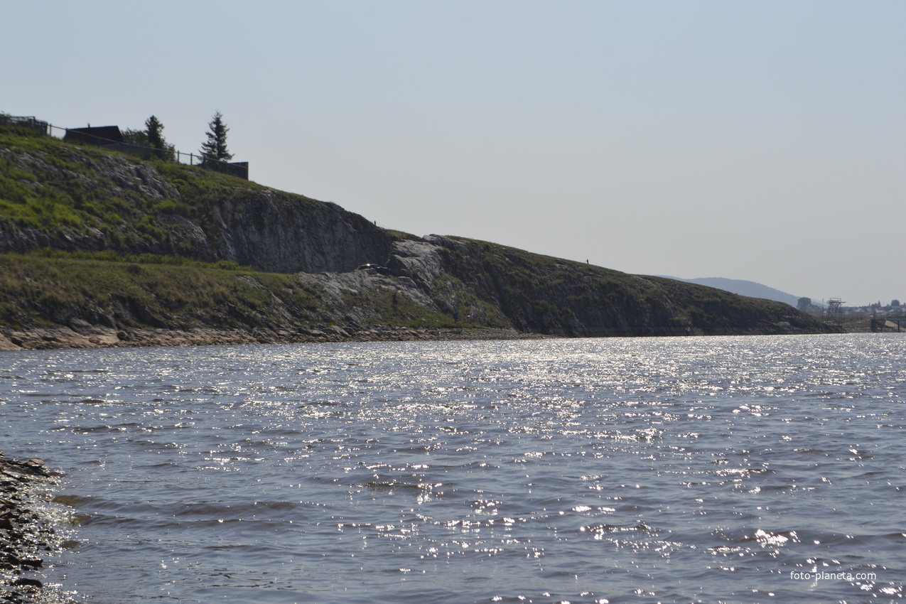 На Тирлянской плотине.