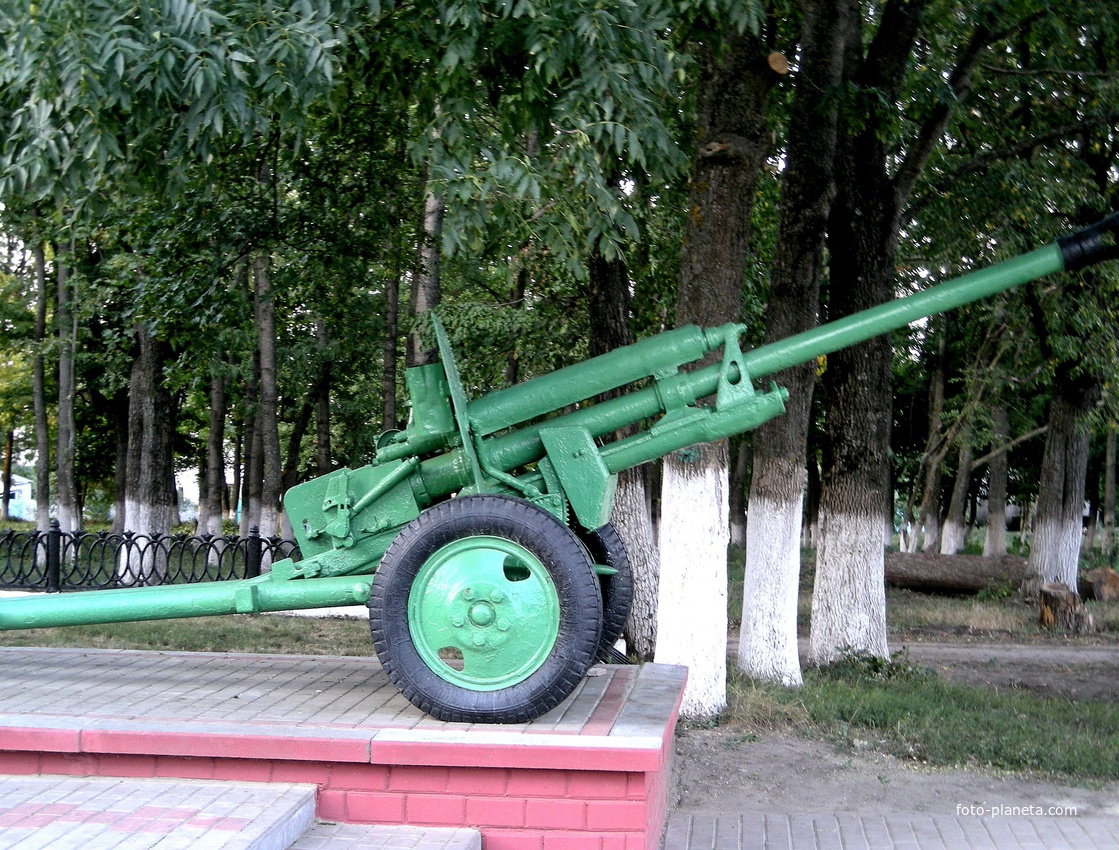Мемориал Воинской Славы в селе Дмитриевка
