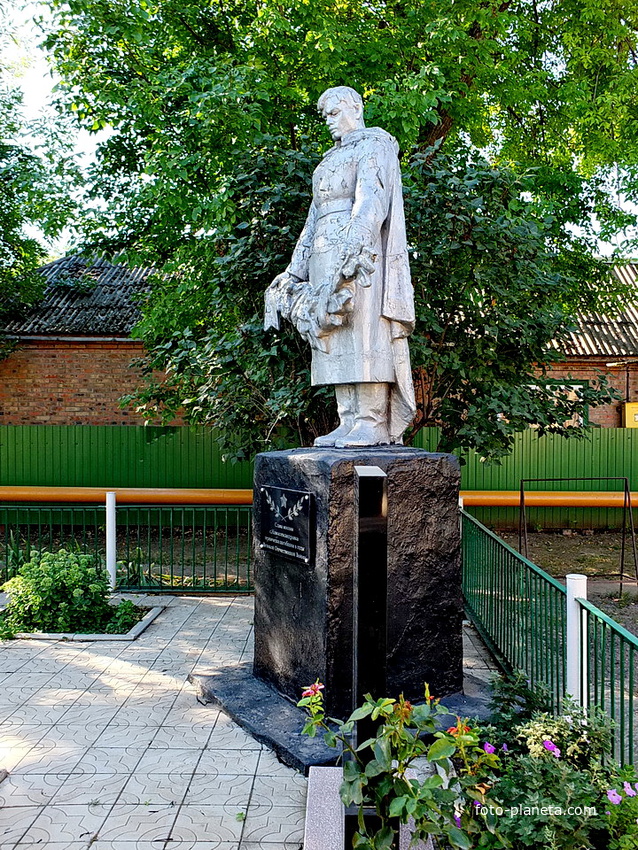 Памятник павшим воинам в ВОВ
