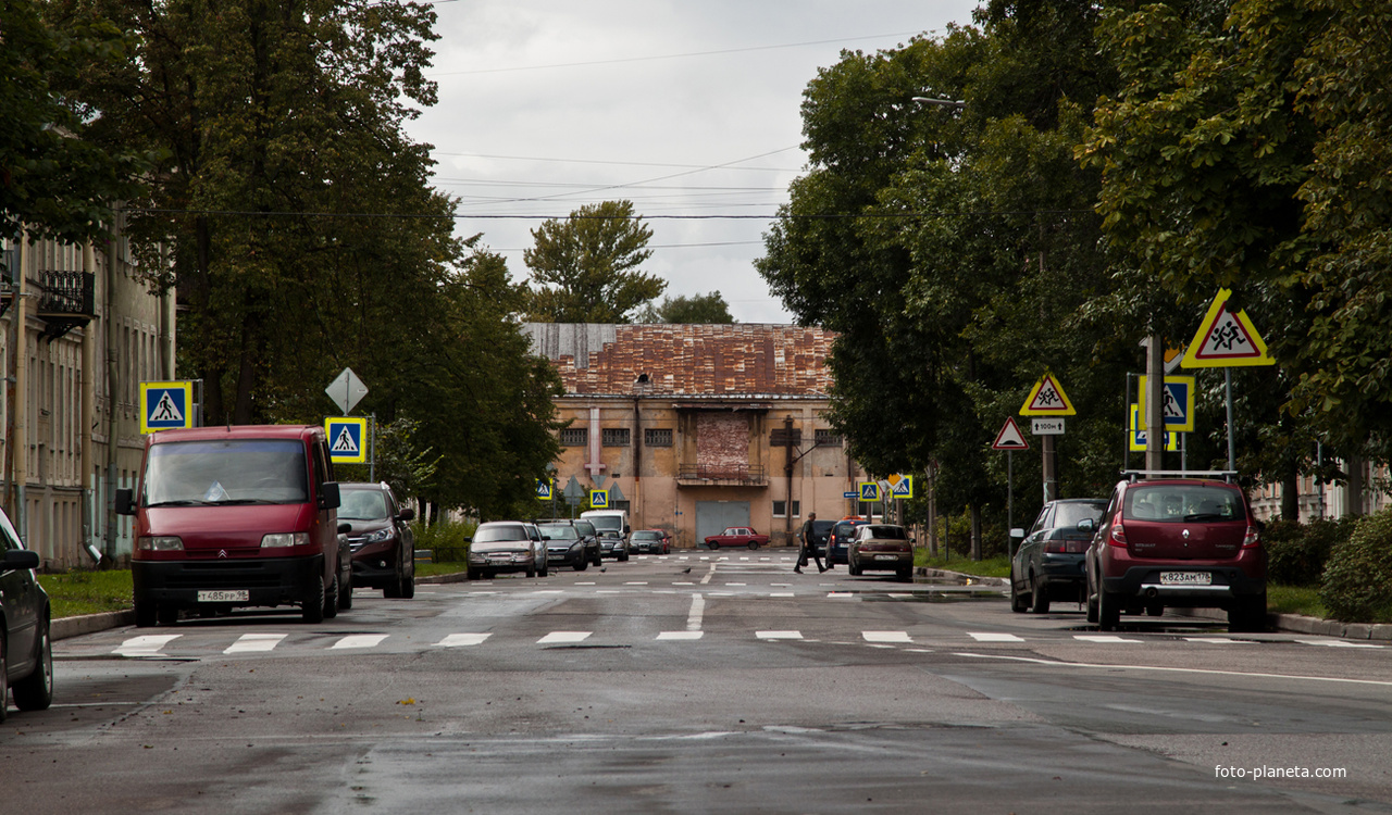 Улица Ленинградская