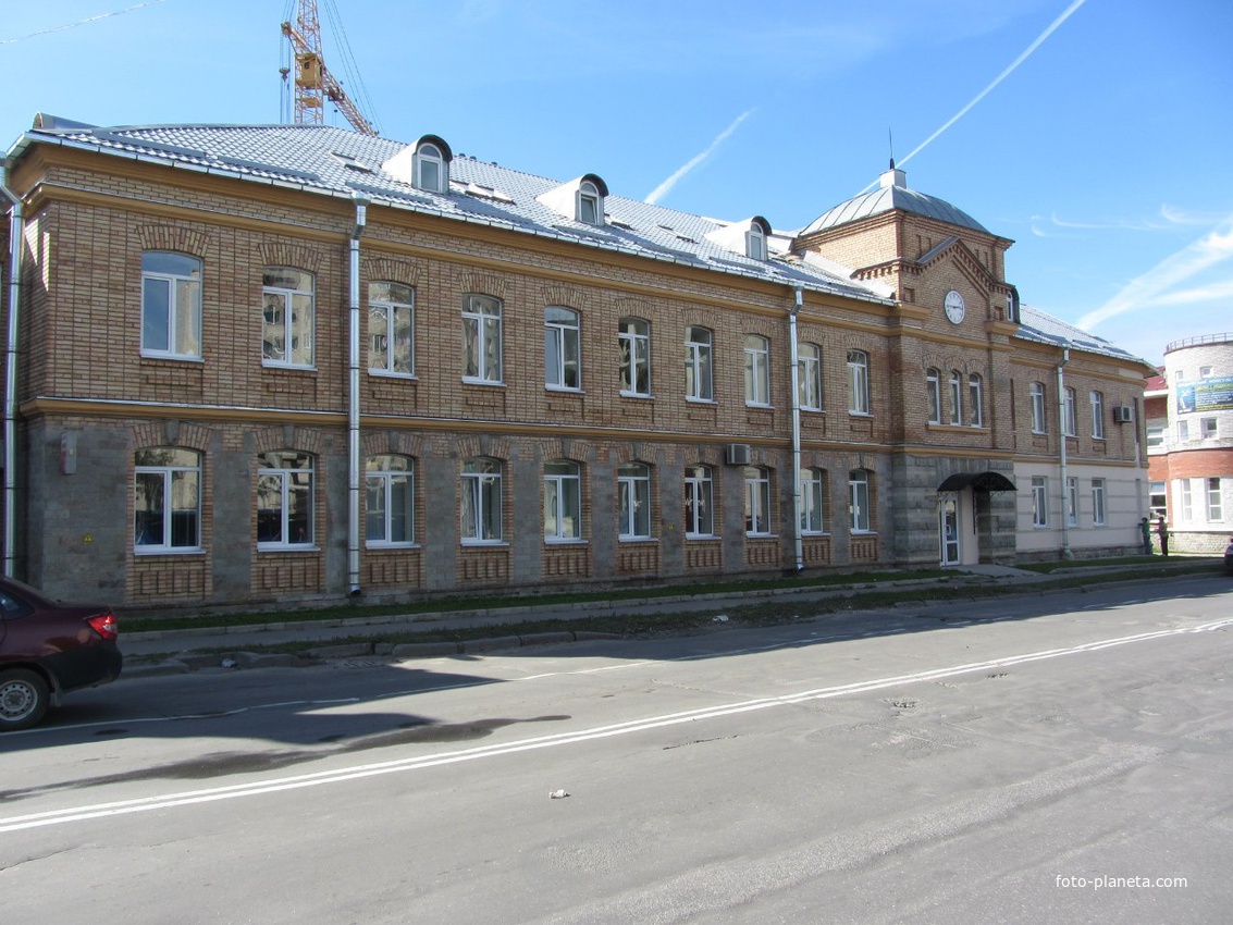 Октябрьская улица