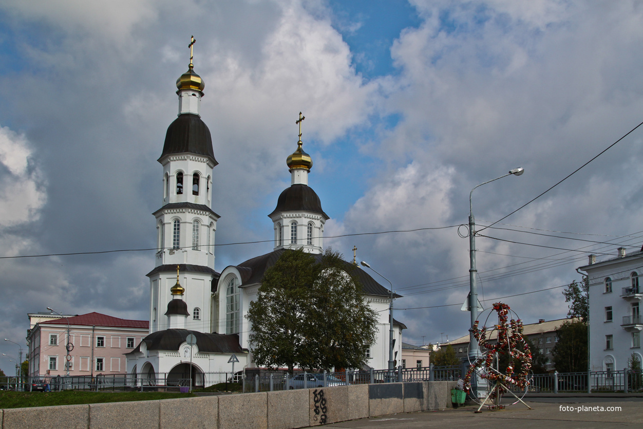 Набережная Северной Двины