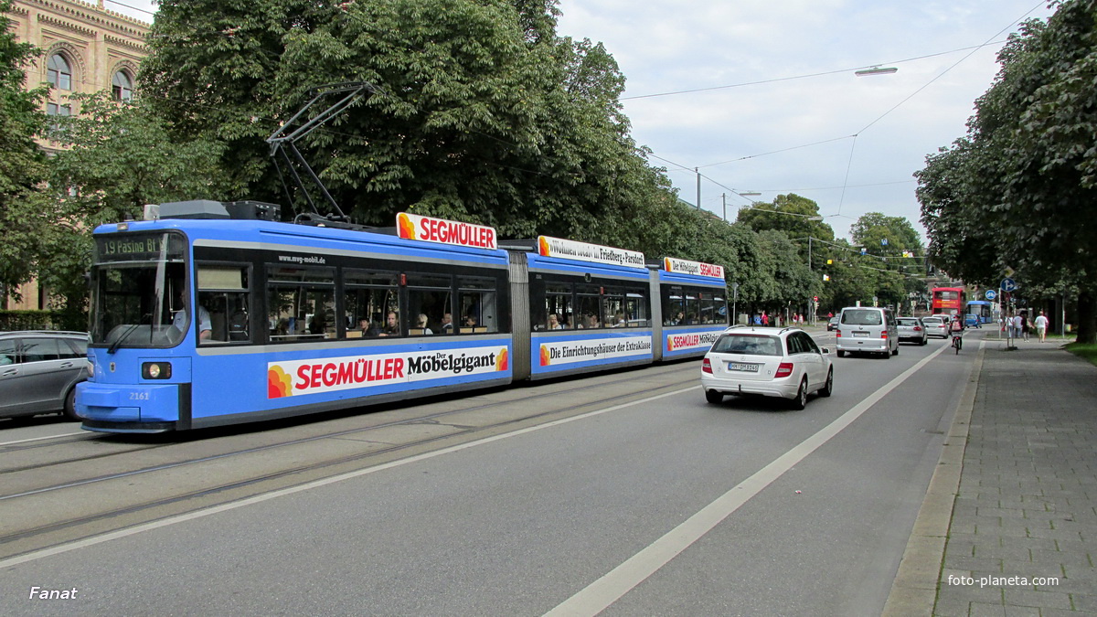 Трамвай на Максимилианштрассе