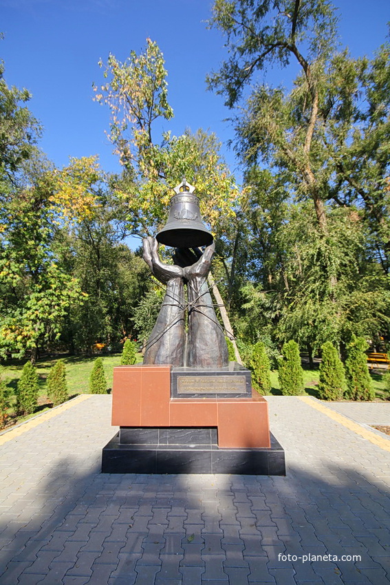 Памятник жертвам Чернобыля